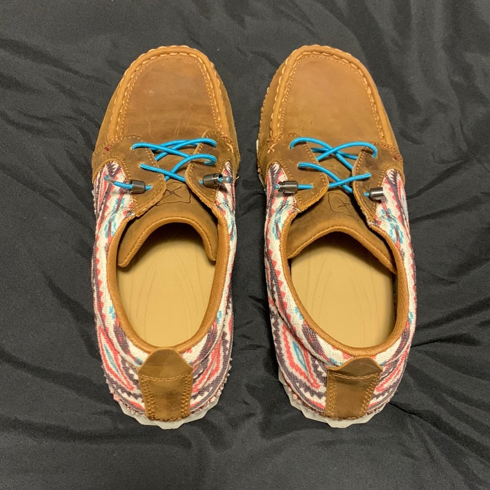 Twisted X shoe